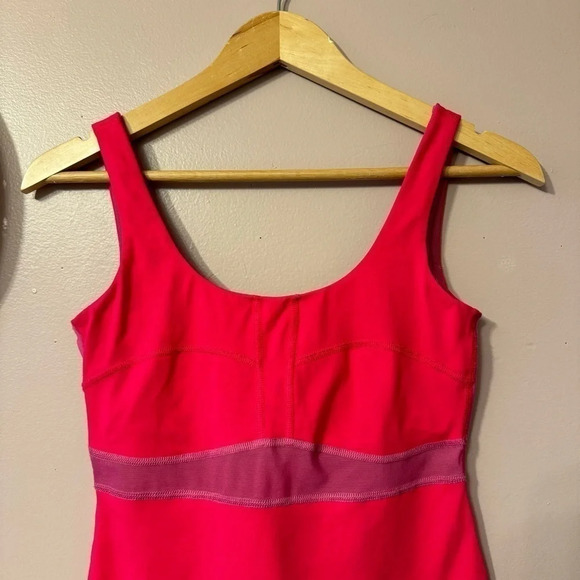 Lululemon Dance, Floss, Travel, Neon Pink Tank  Top - Picture 3 of 9